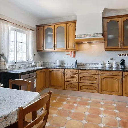 Casa Dos Avos By Vintage Travel Guia (Faro)